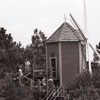 1975